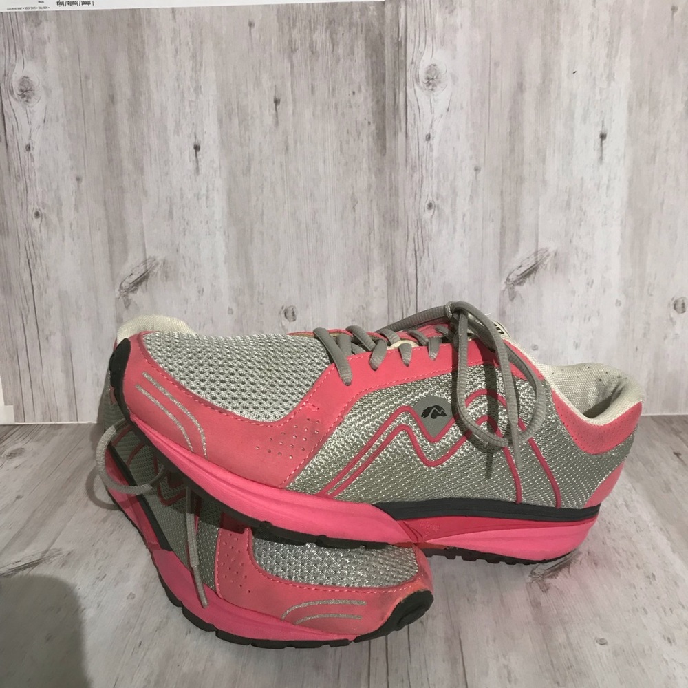 Karhu Fast4 Pink Athletic Running Shoes Size 9.5